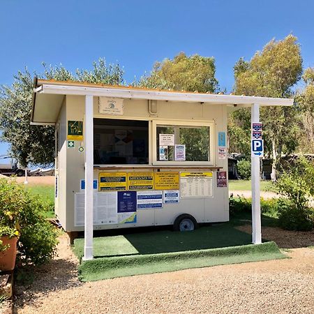 Camping Cala D'Ostia Pula Ngoại thất bức ảnh