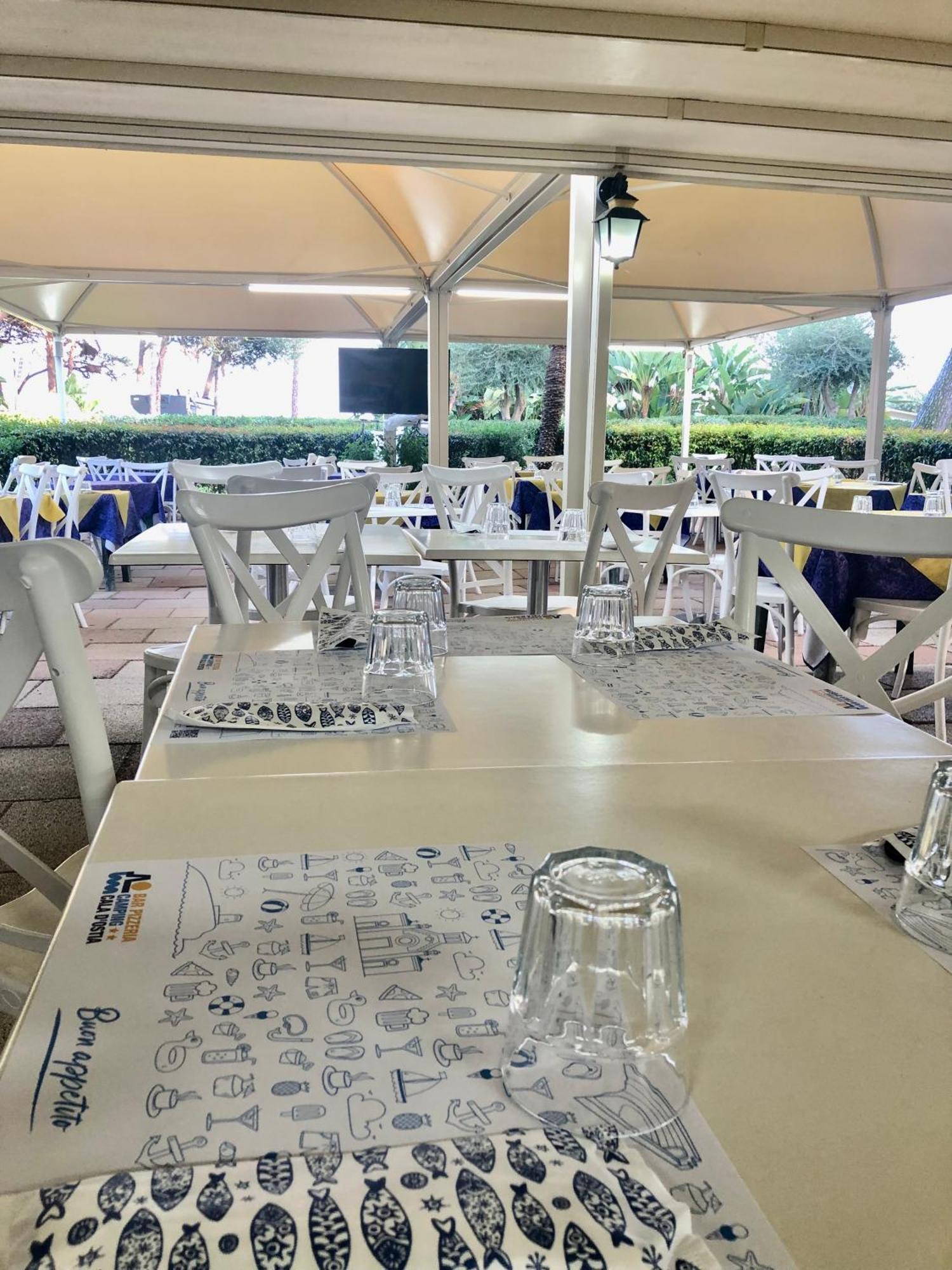 Camping Cala D'Ostia Pula Ngoại thất bức ảnh