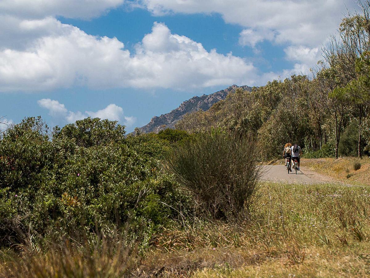 Camping Cala D'Ostia Pula Ngoại thất bức ảnh