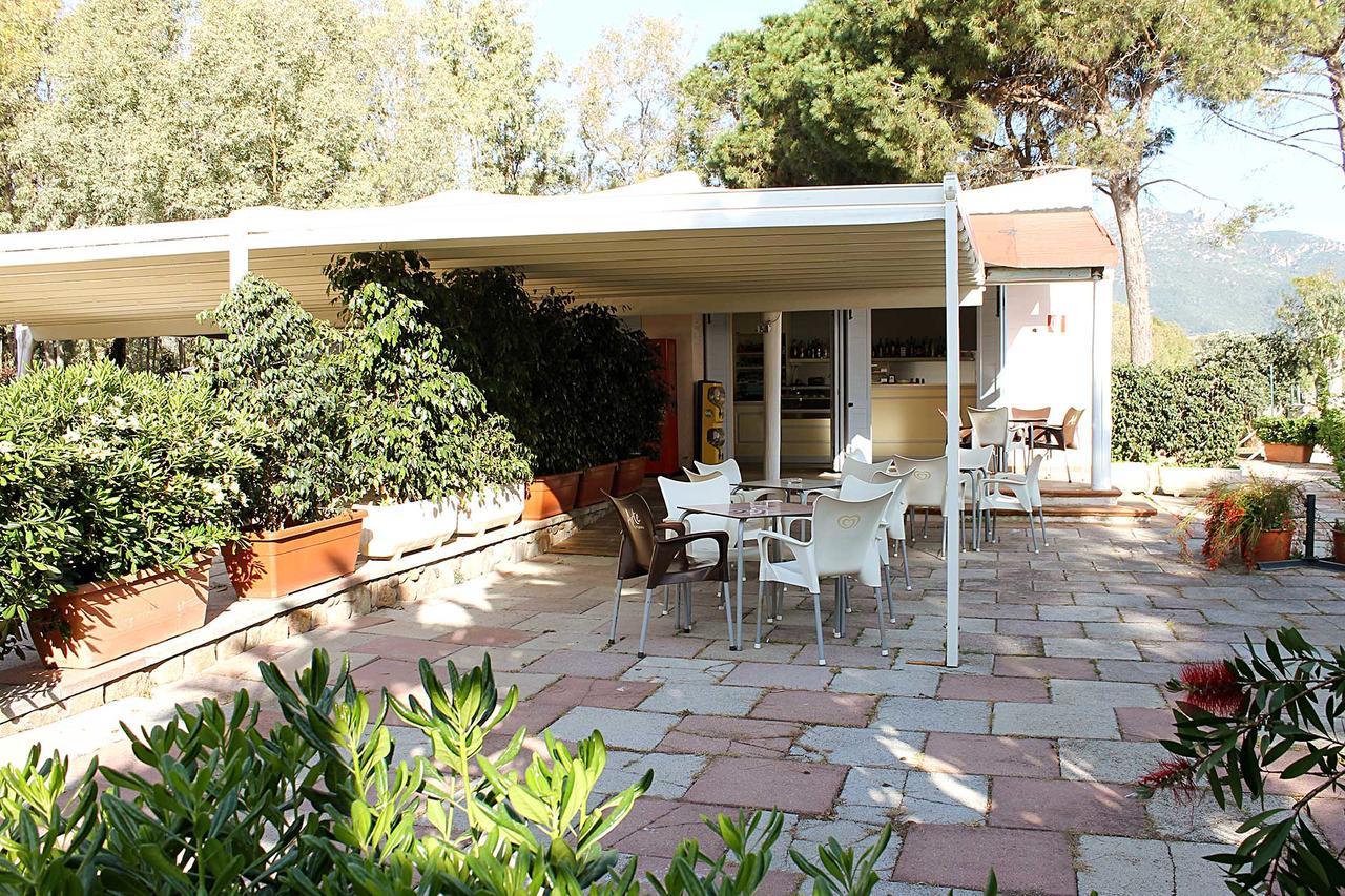 Camping Cala D'Ostia Pula Ngoại thất bức ảnh