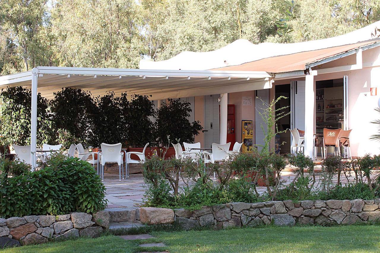 Camping Cala D'Ostia Pula Ngoại thất bức ảnh